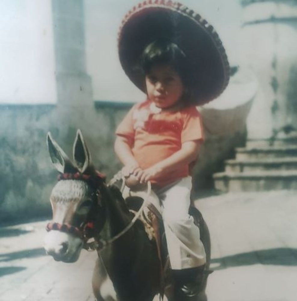 Meet your Posher, Edgar